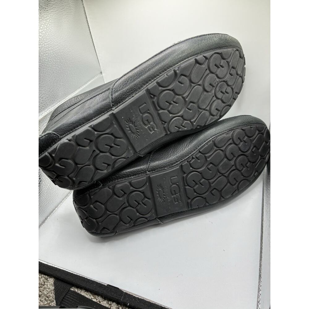 UGG Ascot Men's 11 Black Pebbled Leather Shearling Slipper Loafer 5379 EUC - Picture 7 of 7